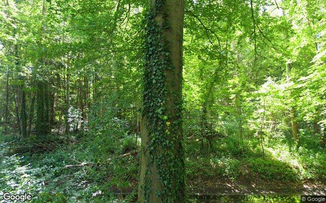 Speeltuin blote voetenpad