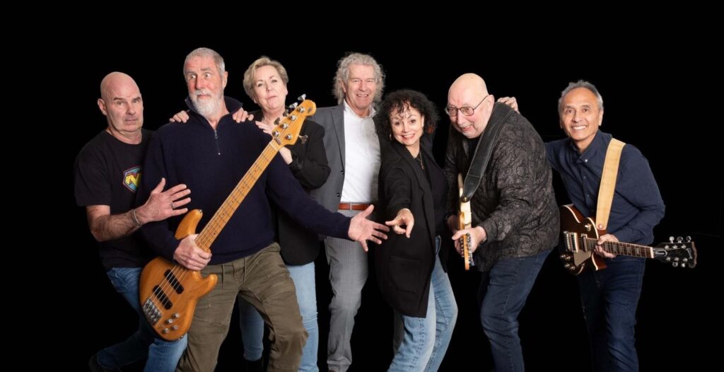Rock of Ages Plays Bowie in Gelderland