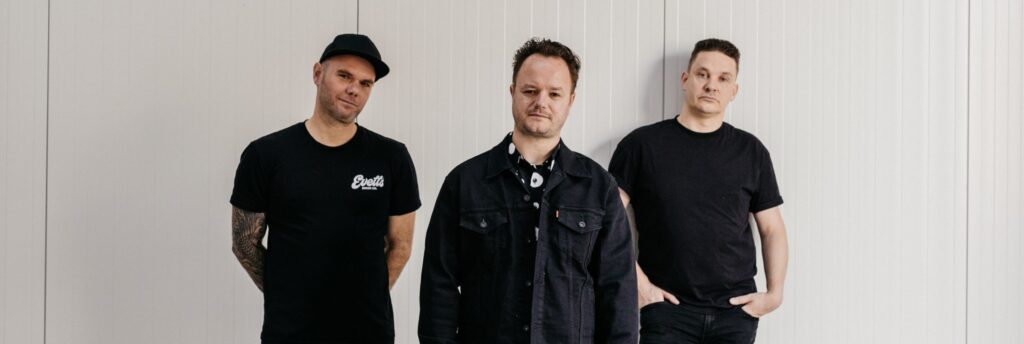 Tribute Night: Green Bay + Support: Viek in Gelderland