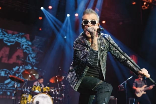 Robbie Williams Tribute – Mike Andrew + Band in Gelderland
